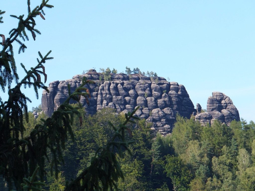 Blick von der Hundskirche zum Rauschenstein 